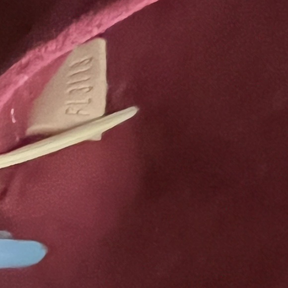 Louis Vuitton Alma GM handbag - Picture 12 of 17